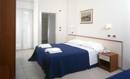 Blue Hotel