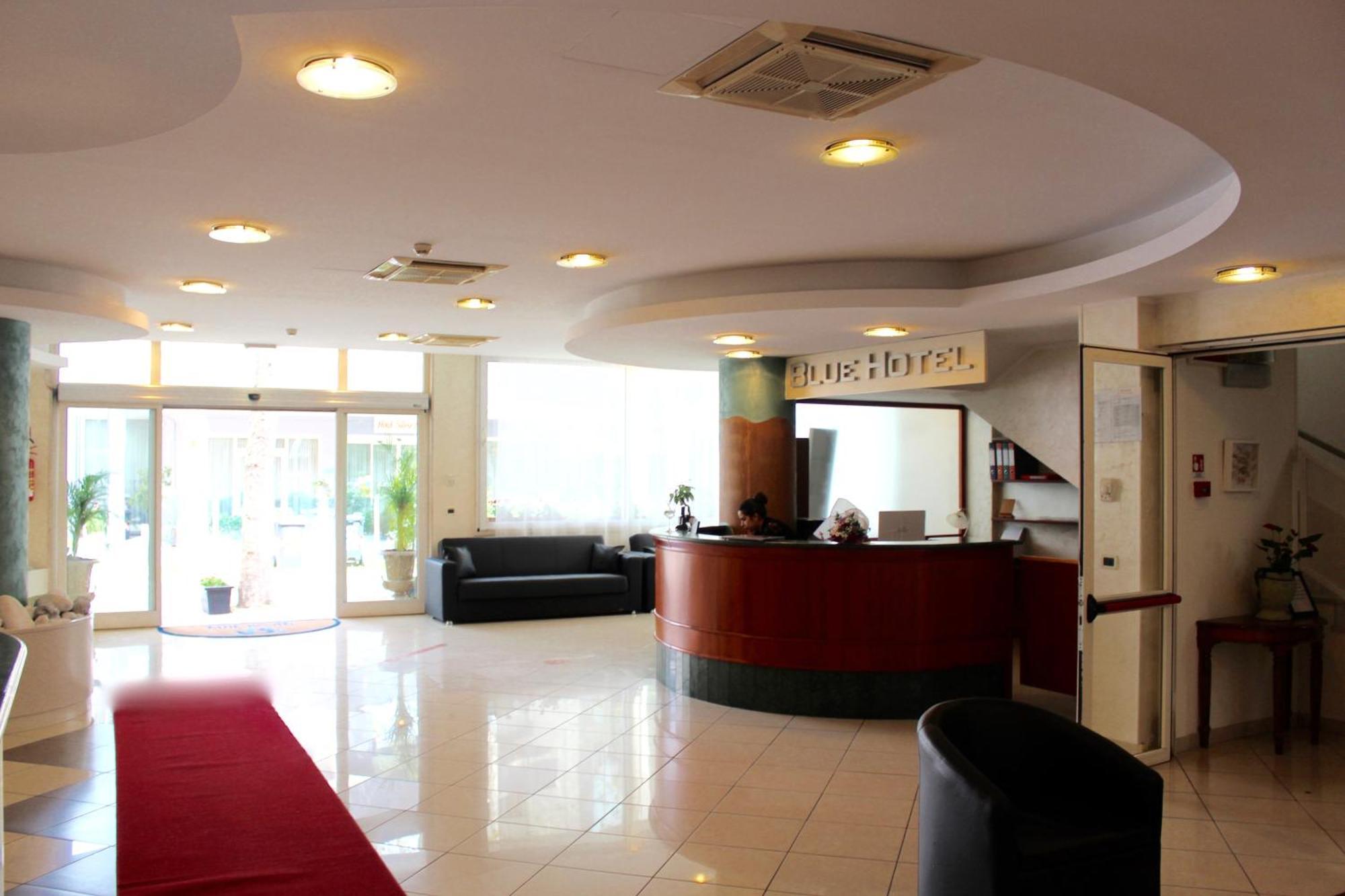 Blue Hotel 3*