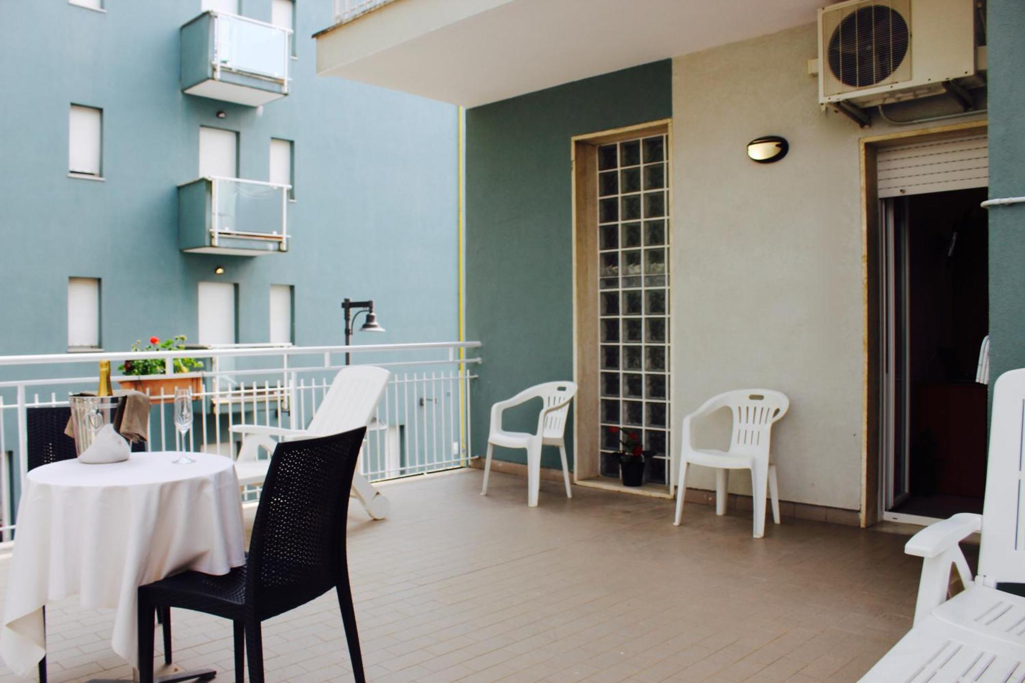 Blue Hotel 3*