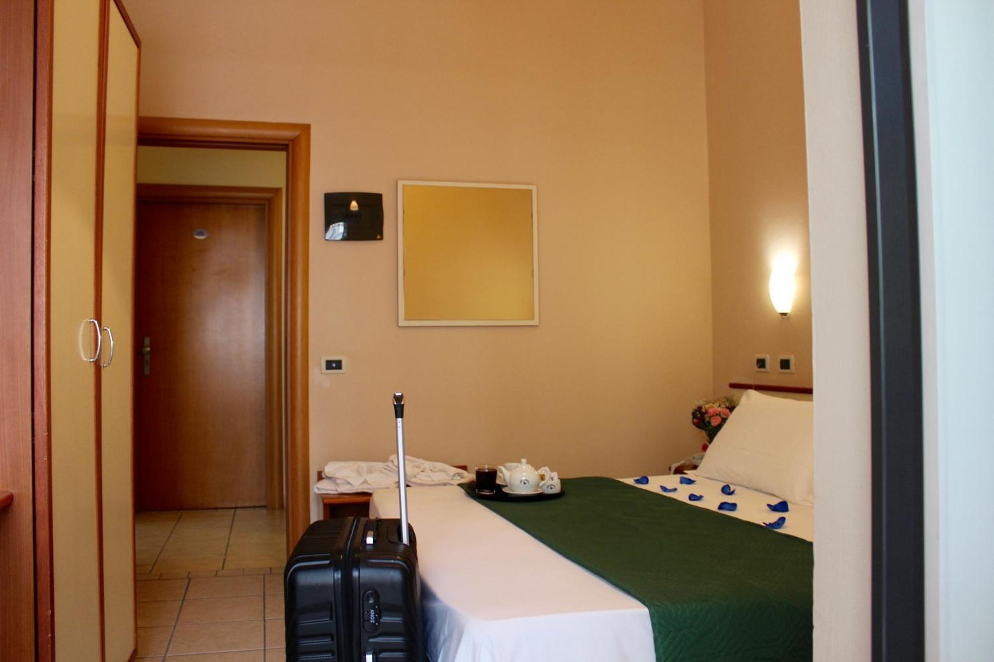 Hotel Blue 3*