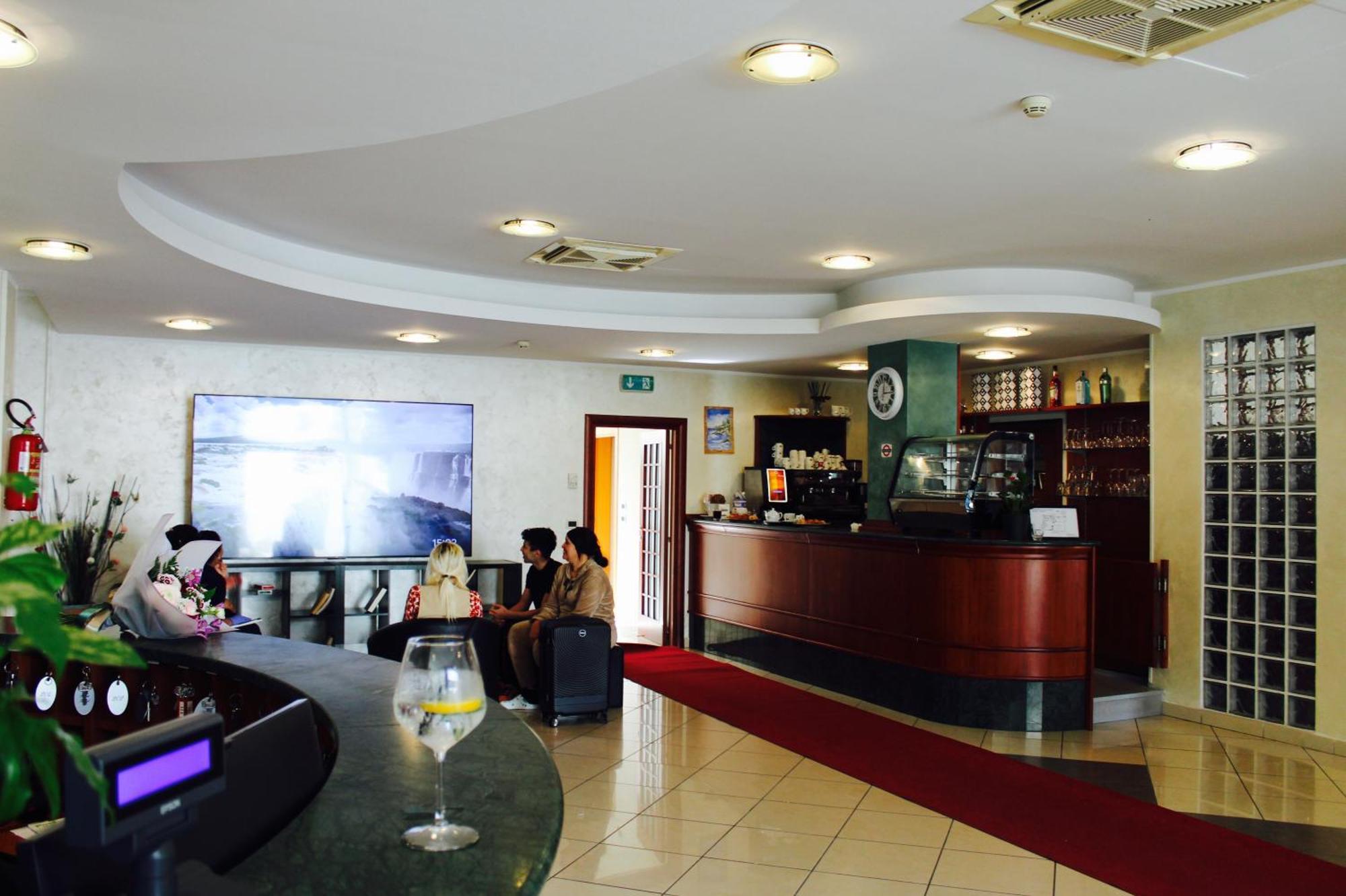 Blue Hotel 3*